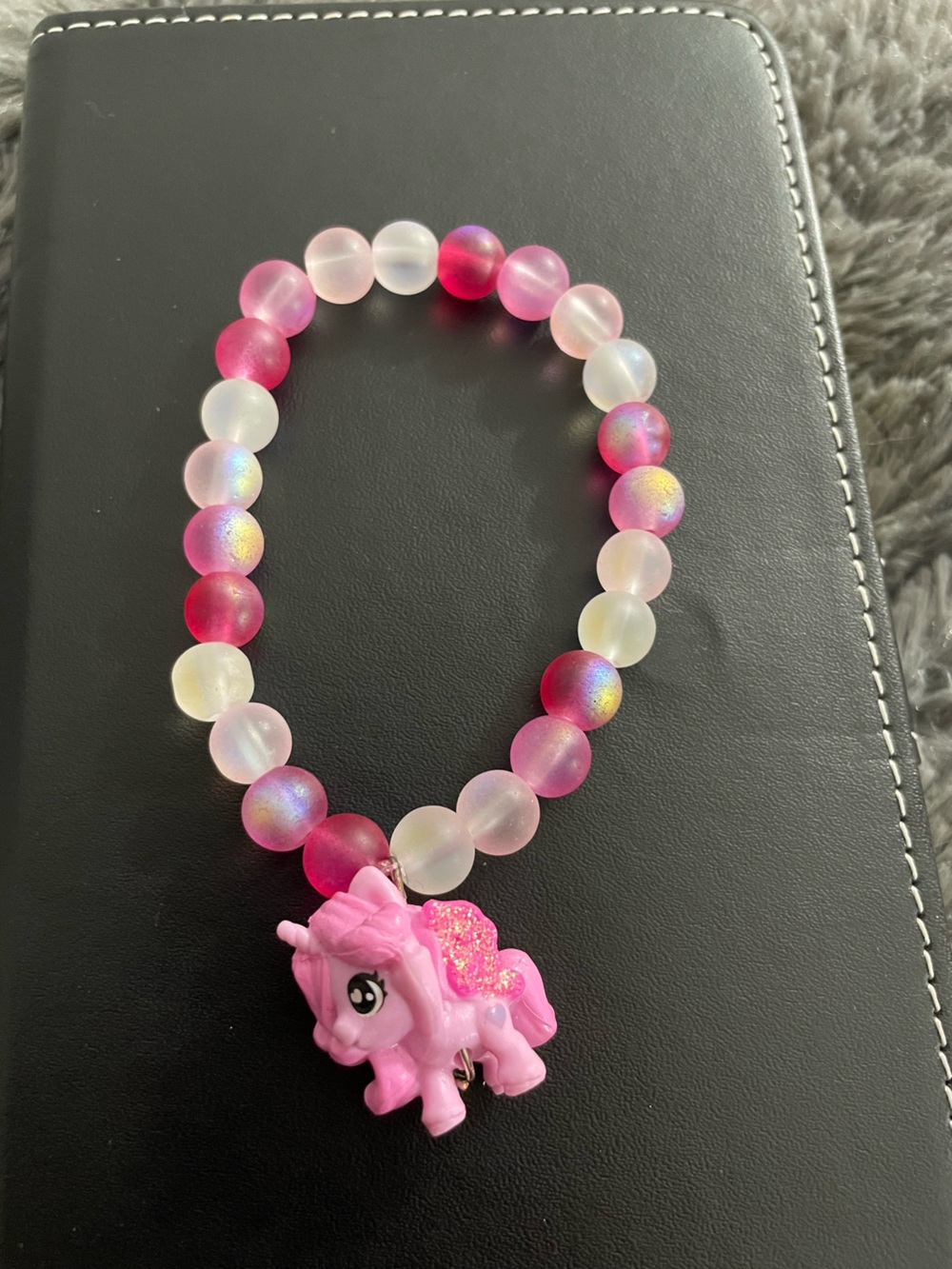 Kids Pink Beaded Stretch Bracelet with Sparkle Unicorn Charm